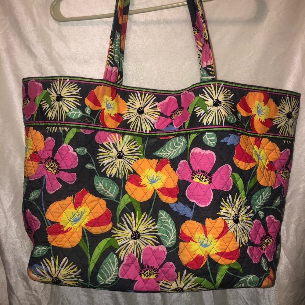 Vera Bradley Large Tote